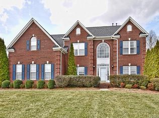 6901 Heath Glen Dr, Mint Hill, NC 28227