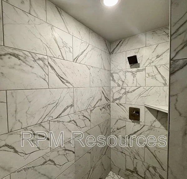 8401 NW 162nd St — Photo 15