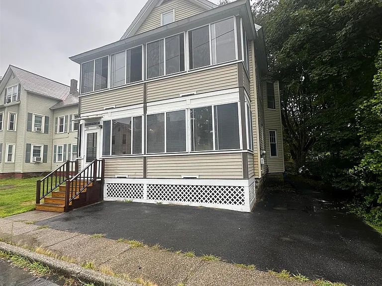 80 Central St — Photo 14