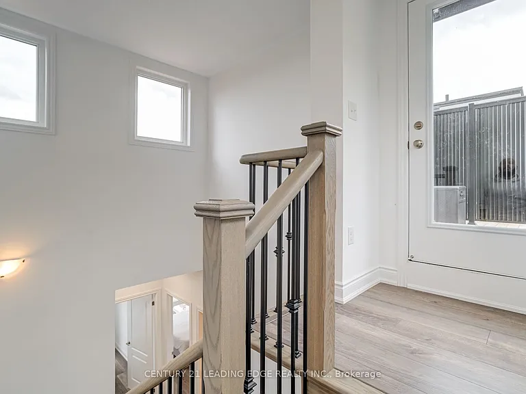 105 Marina Village Dr — Photo 31