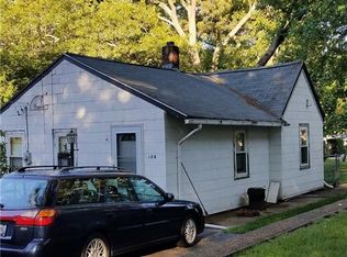 124 Inman Ave, Warwick, RI 02886