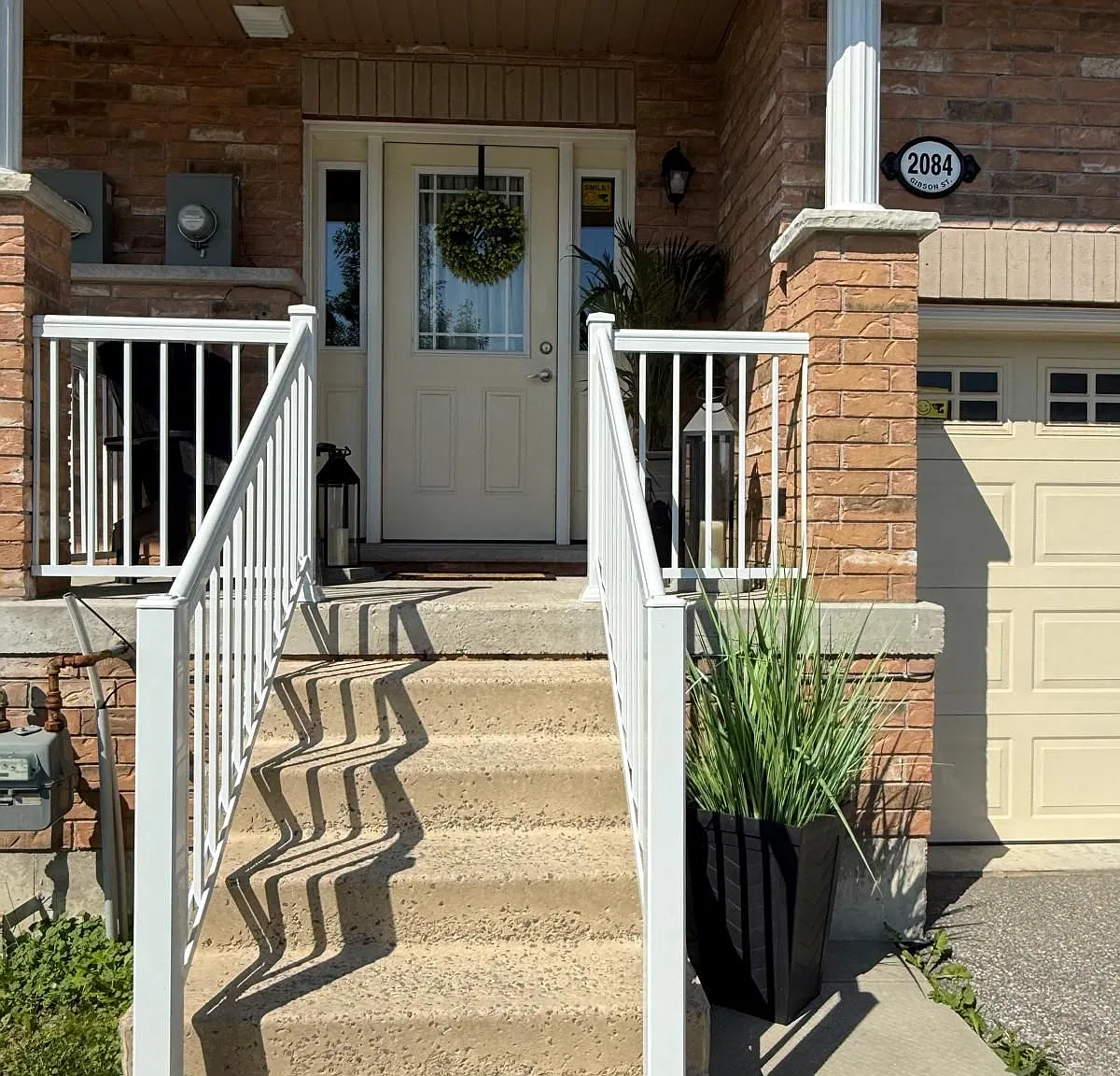 3 bed, $2,500 — Photo 2