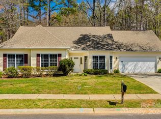 2260 Keswick Ln, Rock Hill, SC 29732