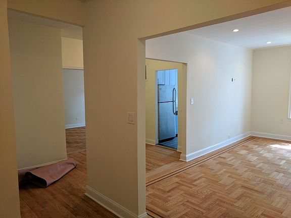 5th image of 8015 Grenfell St APT B20