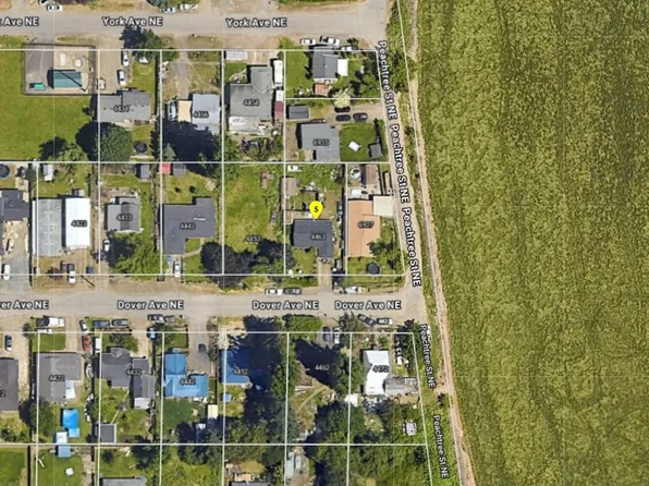4463 Dover Ave NE, Salem, OR 97305
