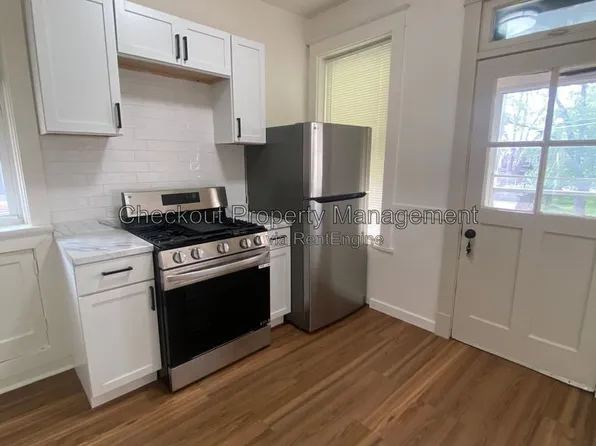 4421 Michigan Ave, Saint Louis, MO 63111