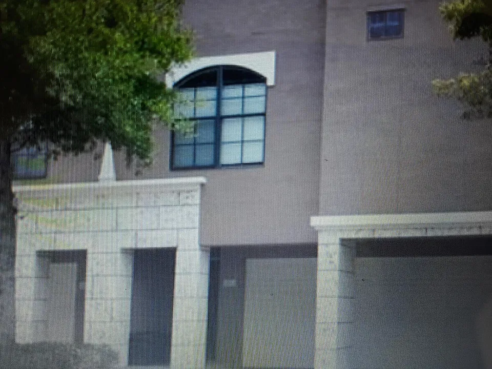6107 Metrowest Blvd #107