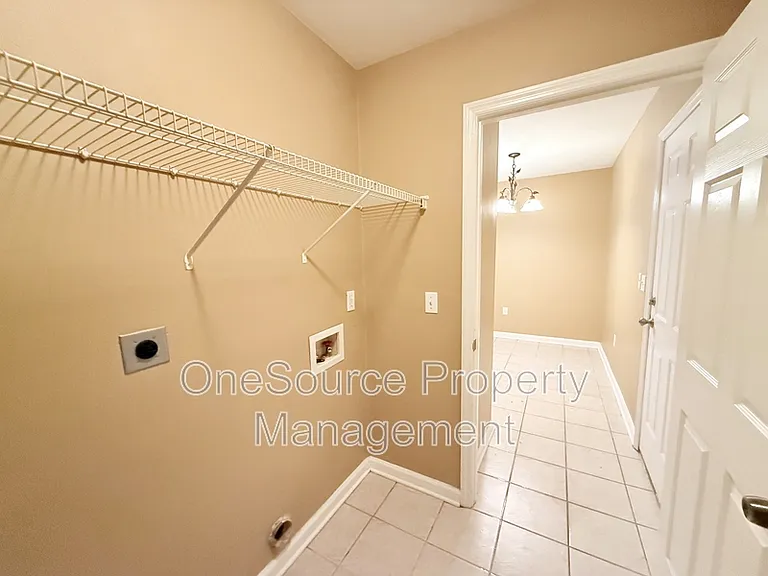 111 N Charles Willis Dr — Photo 20