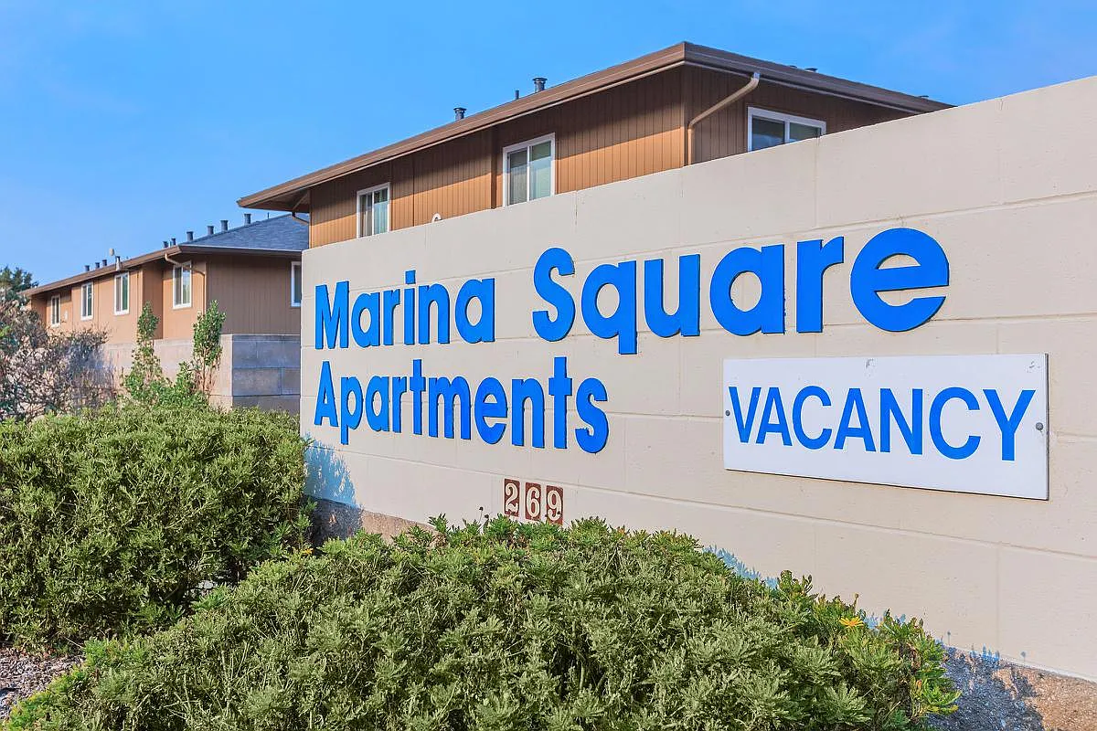 Marina Square Apartments — Photo 1