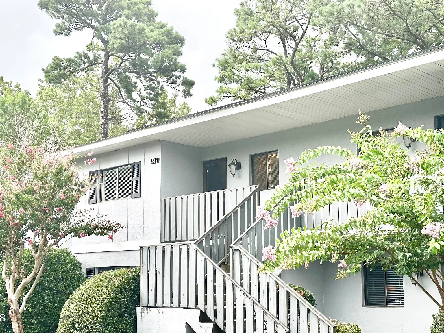 2 bed, 2.0 bath, 876 sqft, $1,450 — Photo 1