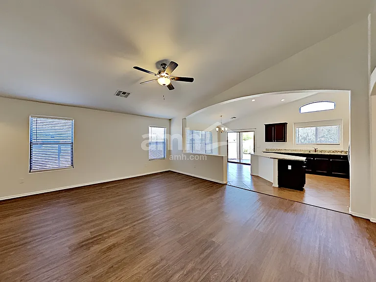342 W Calle Paso Suave — Photo 8