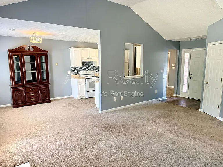 11166 Knotty Pine Pl — Photo 5