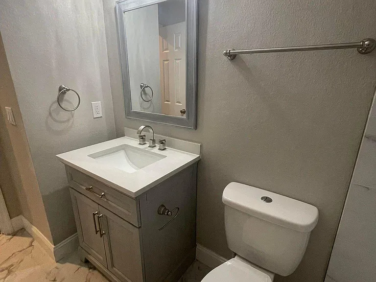 4703 Kelly Rd — Photo 39