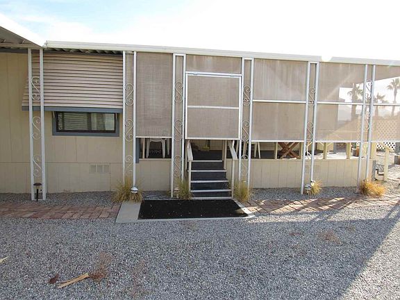 5th image of 13498 E 48th Dr