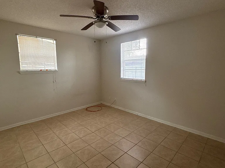 8352 Homeport Ct #1A — Photo 21