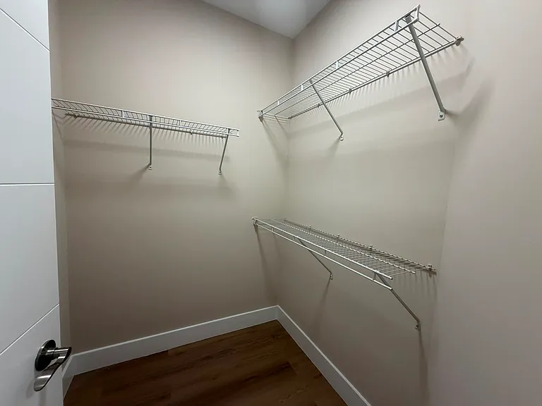 1111 SW 3rd Ave #220 — Photo 7