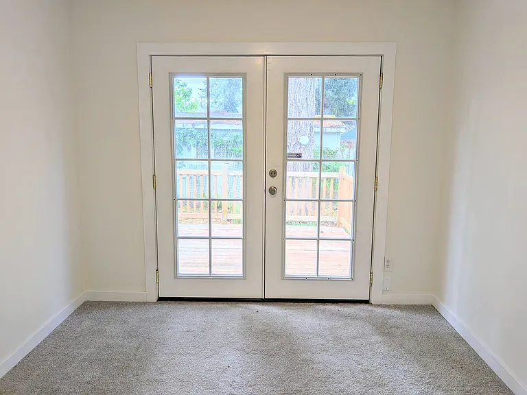 7911 N Woolsey Ave — Photo 26