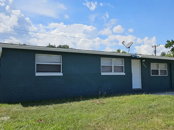 904 Derbyshire Rd, Daytona Beach, FL 32117