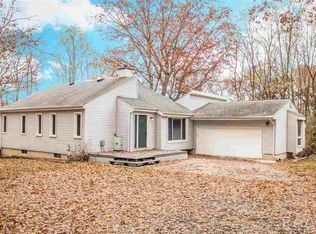 19 Tecumseh Ct, Hopewell, IL 61565