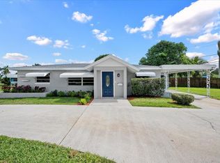 638 W Kalmia Dr, Lake Park, FL 33403