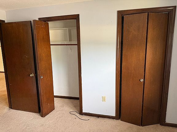 5th image of 57 Virginia Ave APT A