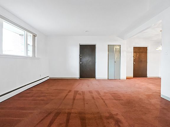 4th image of 206 Rock St APT M3