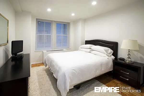 Rented by Empire State Properties | media 8