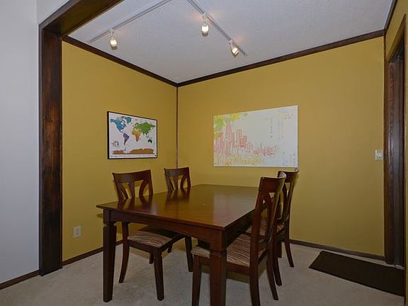 4th image of 9550 Collegeview Rd APT 320
