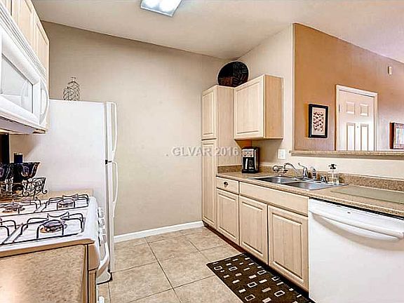 4th image of 8250 N Grand Canyon Dr Unit 1143
