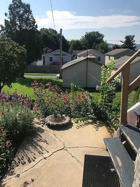 yard