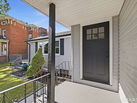 5th image of 133 Highland Avenue