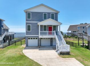 211 Rhodoms Dr, Kill Devil Hills, NC 27948