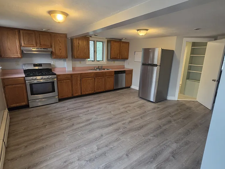 128 Weare St #2 — Photo 12