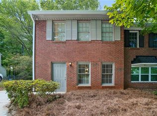 181 Timber Creek Ln SW, Smyrna, GA 30060