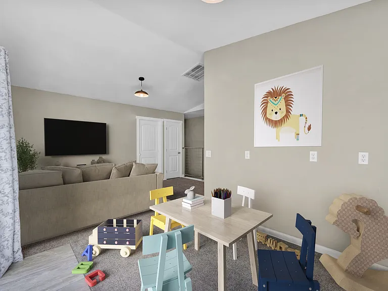 604 Pine St — Photo 31