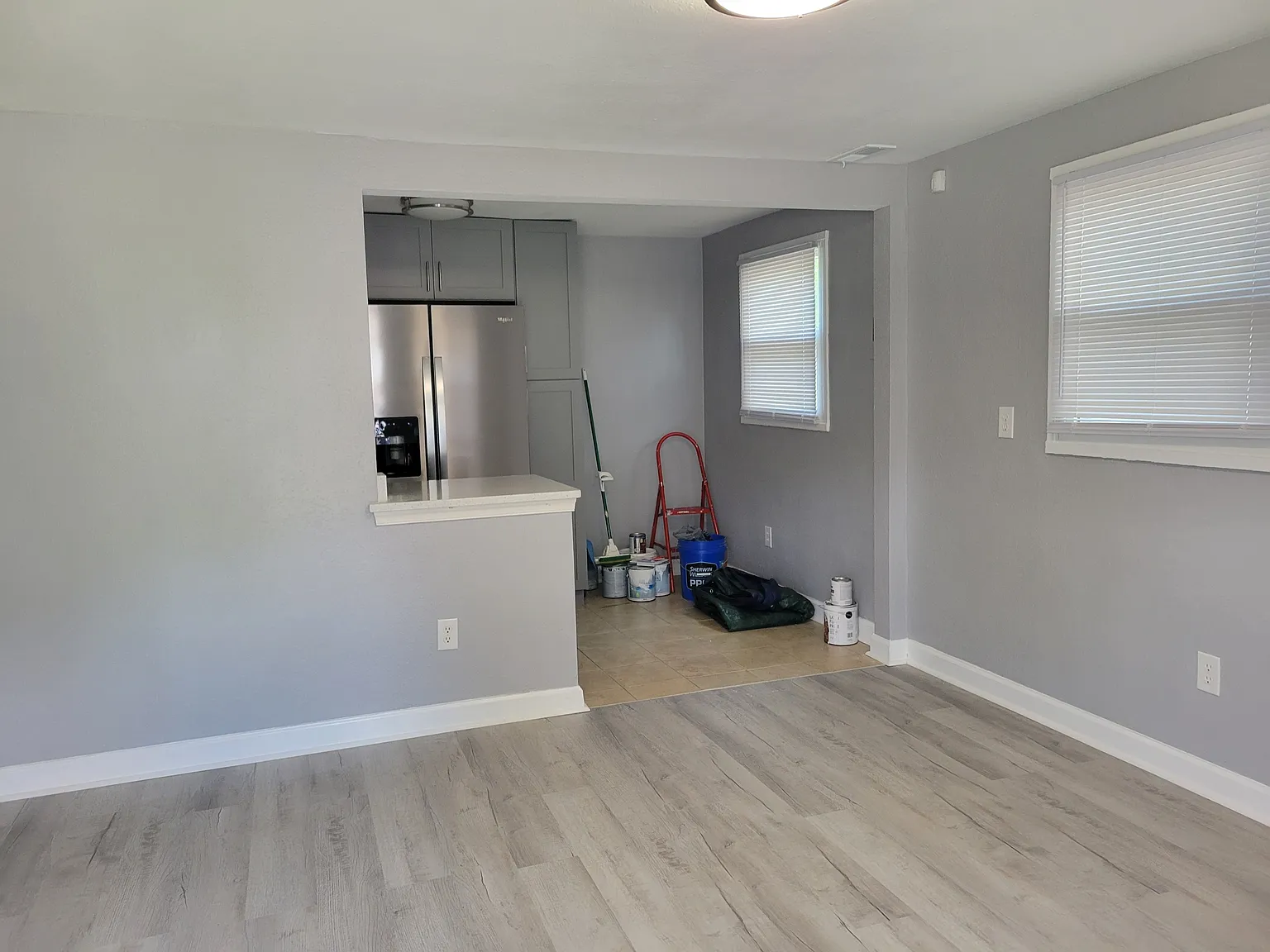 30 Jordan Dr - House — Photo 2