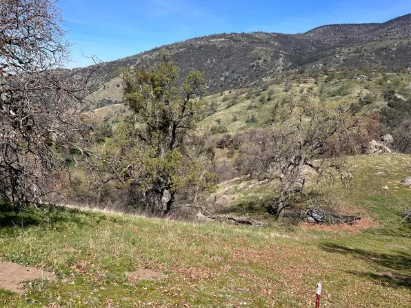 24200 Canyon Ct, Tehachapi, CA 93561