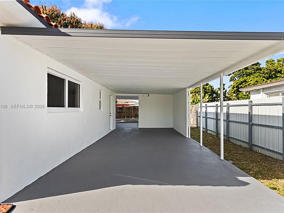 3rd image of 13310 NW 17th Pl