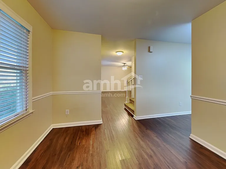 6112 Glenridge Ct — Photo 4
