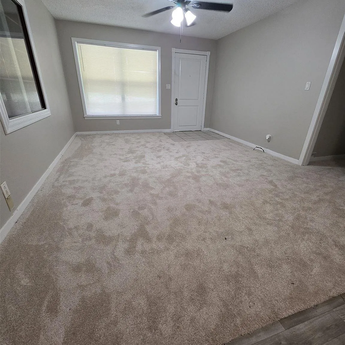 3 bed, 1.5 bath, 1724 sqft, $1,400 — Photo 3