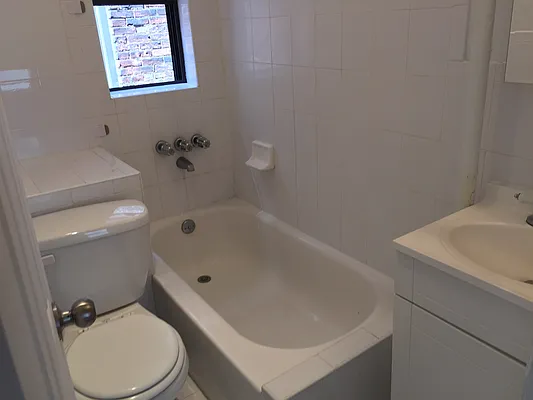 Rented by GPA Realty | media 30