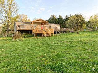 19694 County Road 258, Wheatland, MO 65779