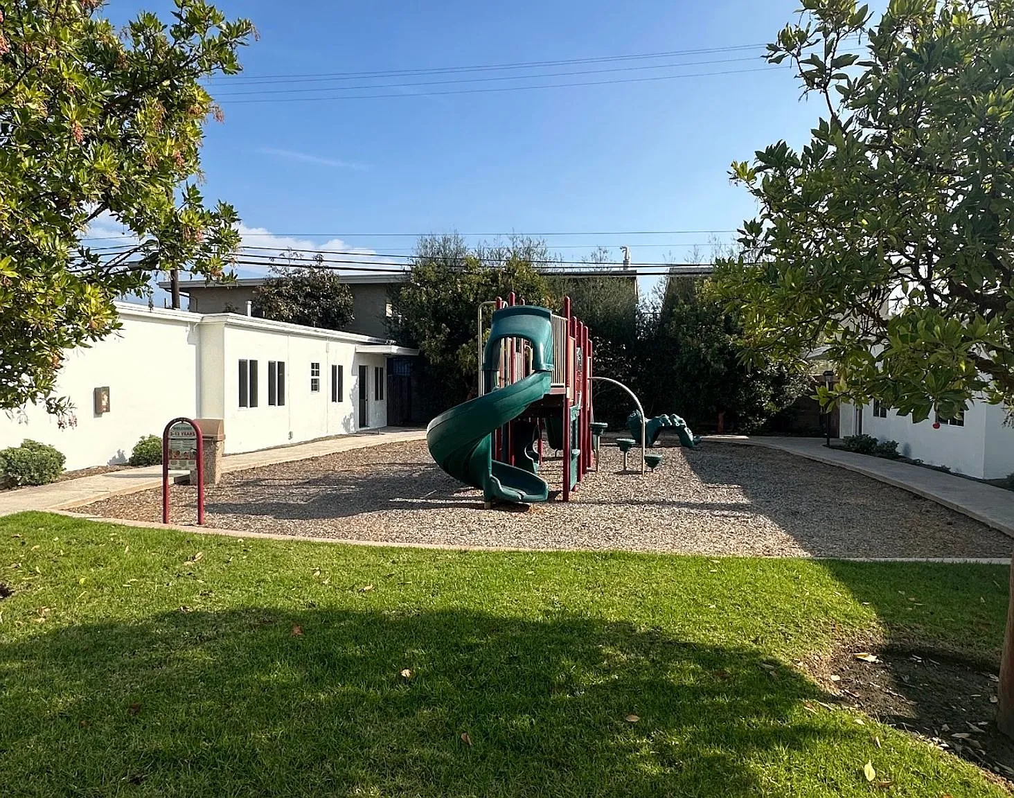 10 min walk to ocean apartments — Photo 3