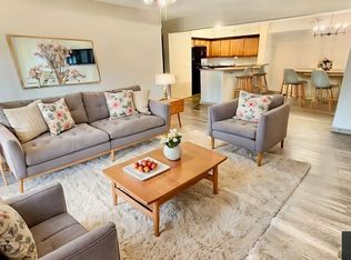 1070 University Dr #6, Edwardsville, IL 62025