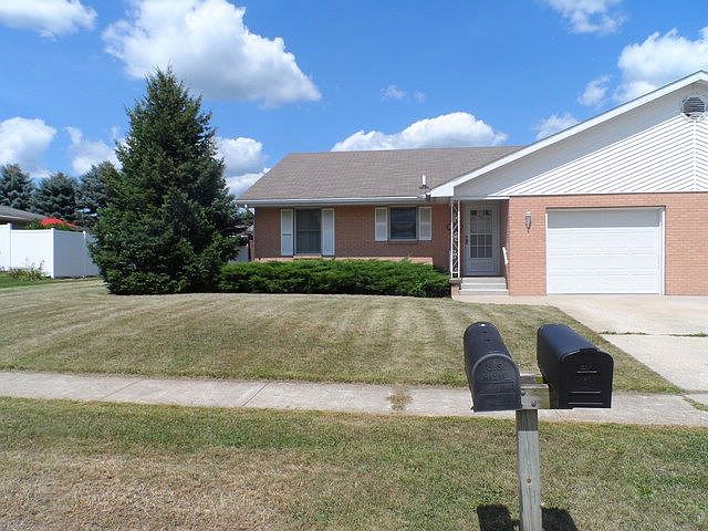 1st image of 104 Sean Dr #2