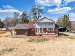2555 Morgans Mill Rd, Goodview, VA 24095