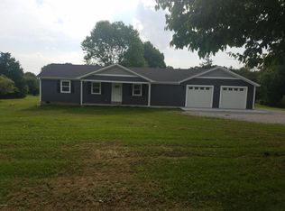 17960 Route 37, West Frankfort, IL 62896