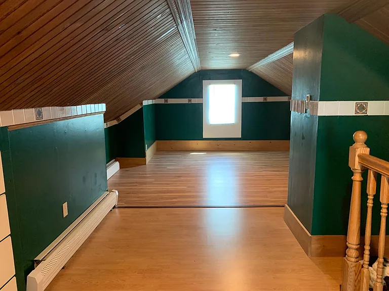 731 College Ave — Photo 18
