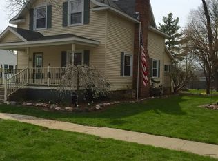 416 Maple St, Grand Ledge, MI 48837