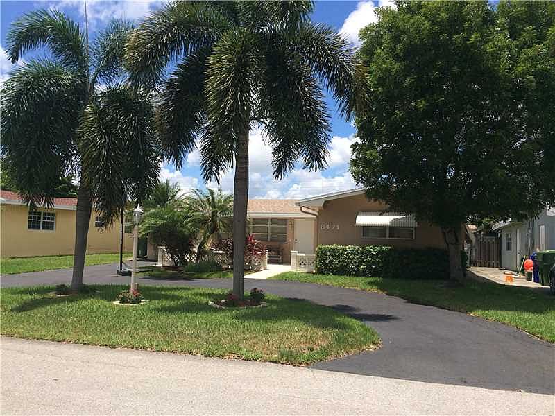 1st image of 8471 NW 14th St